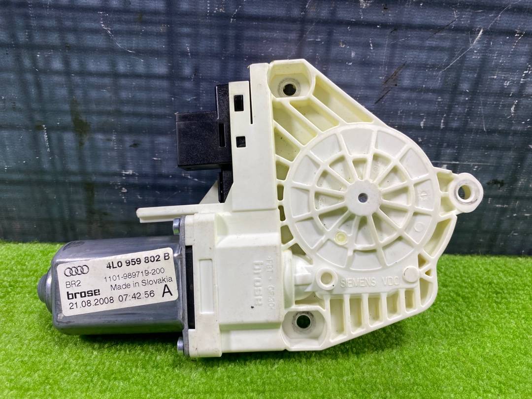 Мотор стеклоподъемника, 900 рублей, Красноярск