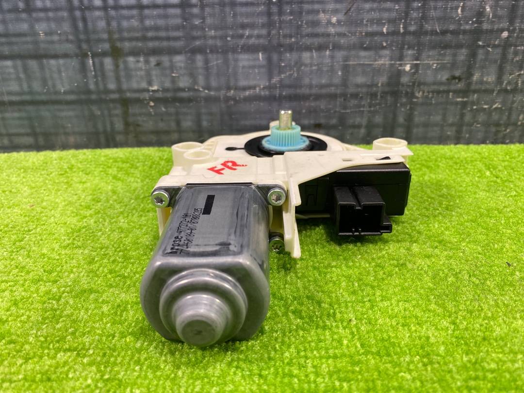 Мотор стеклоподъемника, 900 рублей, Красноярск