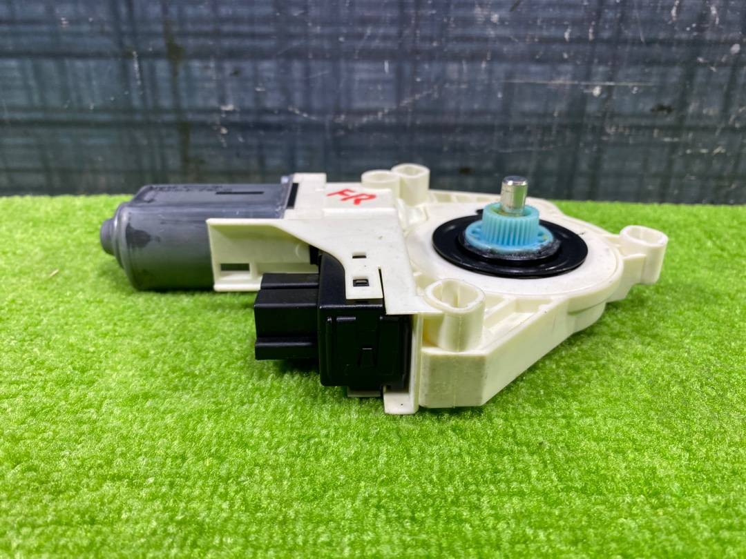 Мотор стеклоподъемника, 900 рублей, Красноярск