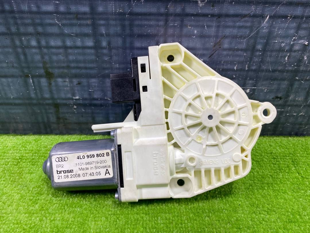 Мотор стеклоподъемника, 900 рублей, Красноярск