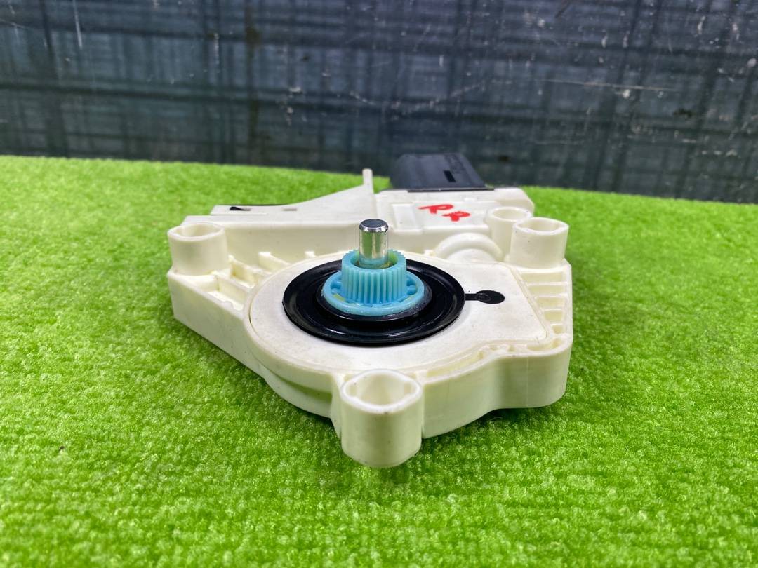 Мотор стеклоподъемника, 900 рублей, Красноярск