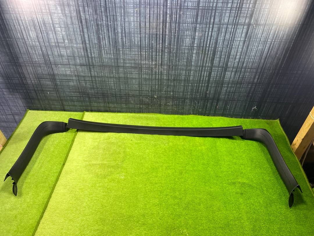 Пластик крышки багажника, 720 рублей, Красноярск