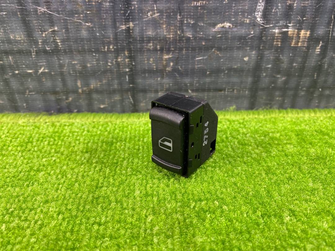 Кнопка стеклоподъемника, 225 рублей, Красноярск