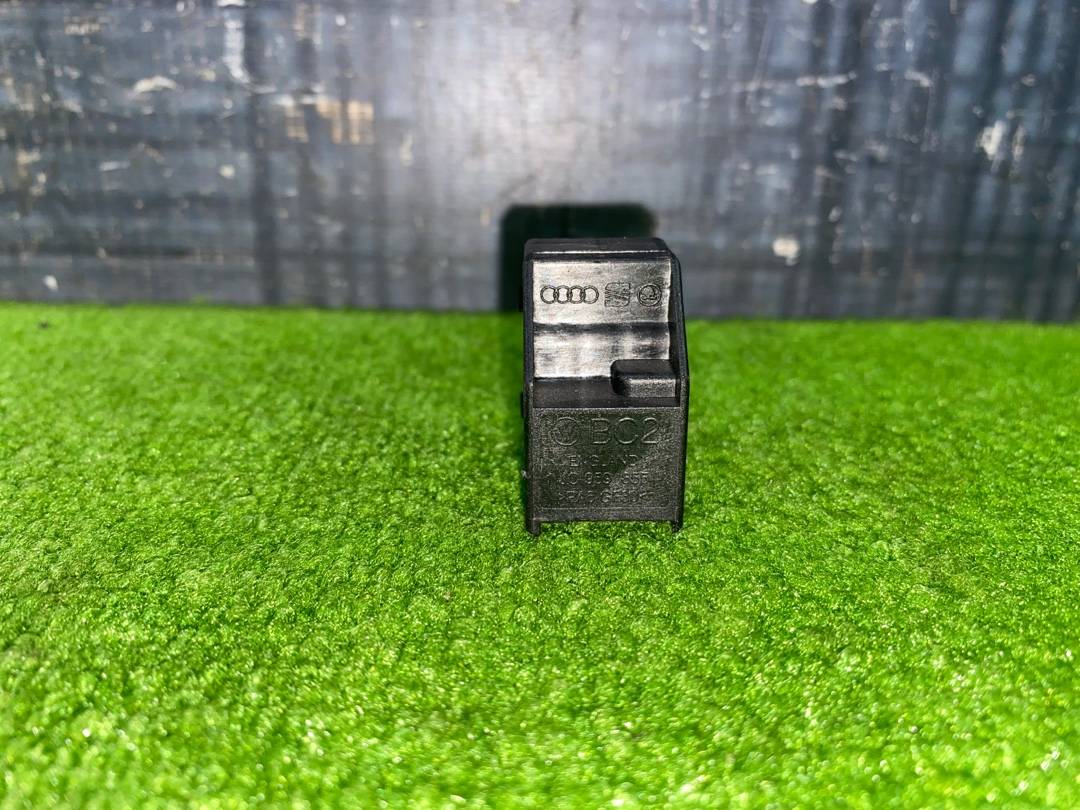 Кнопка стеклоподъемника, 225 рублей, Красноярск