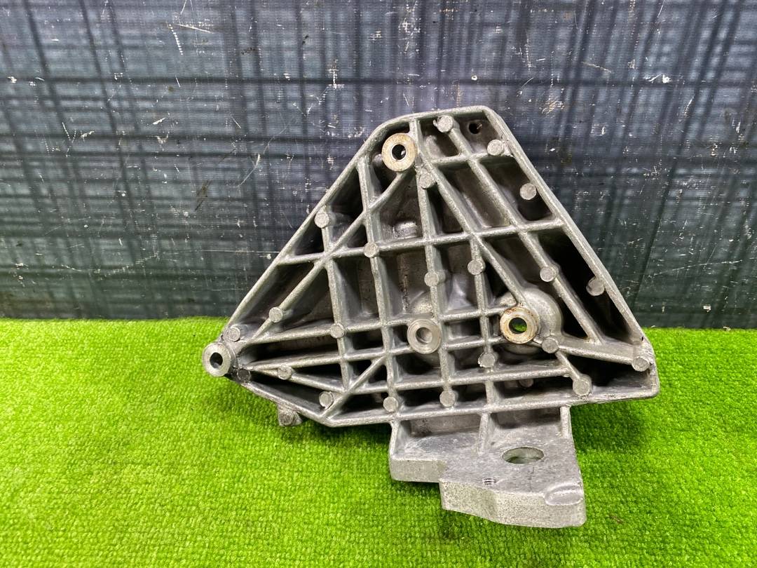 Кронштейн, 475 рублей, Красноярск