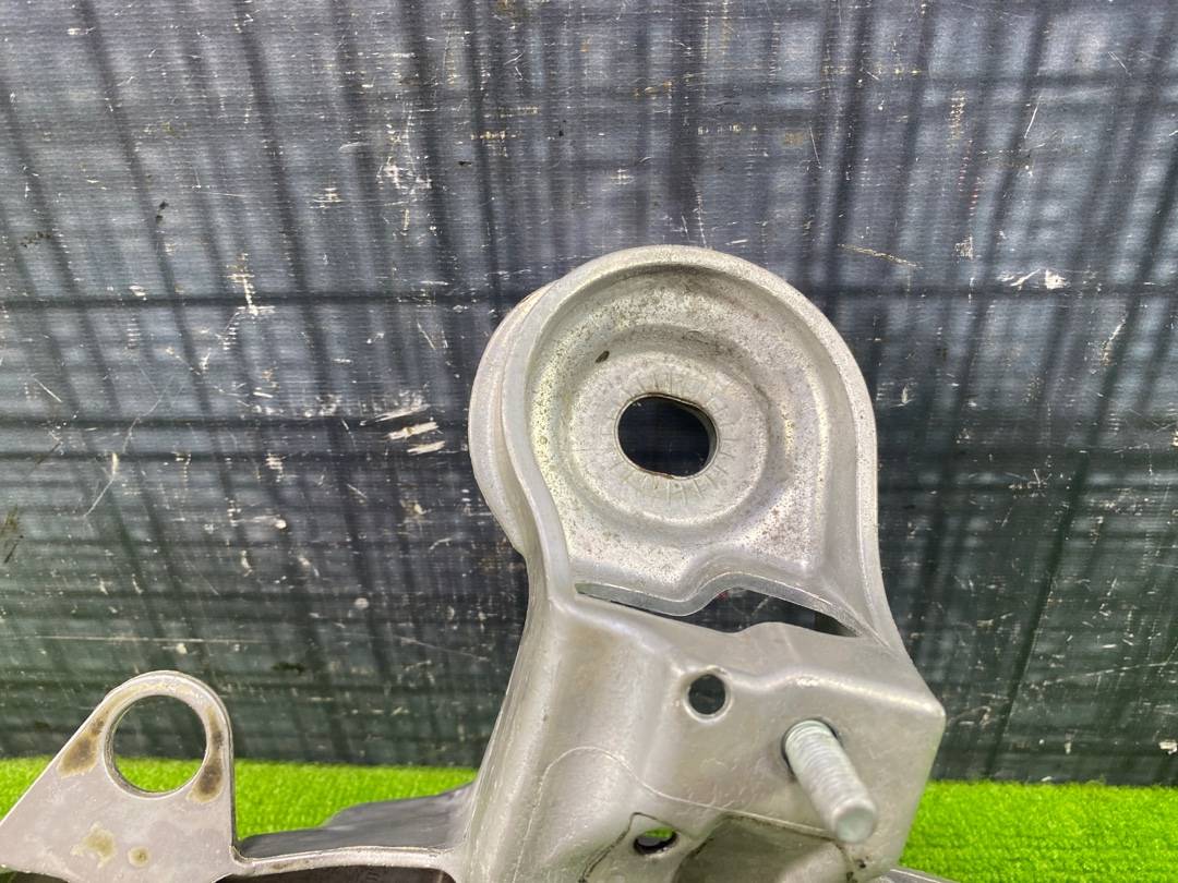 Кронштейн двигателя, 500 рублей, Красноярск