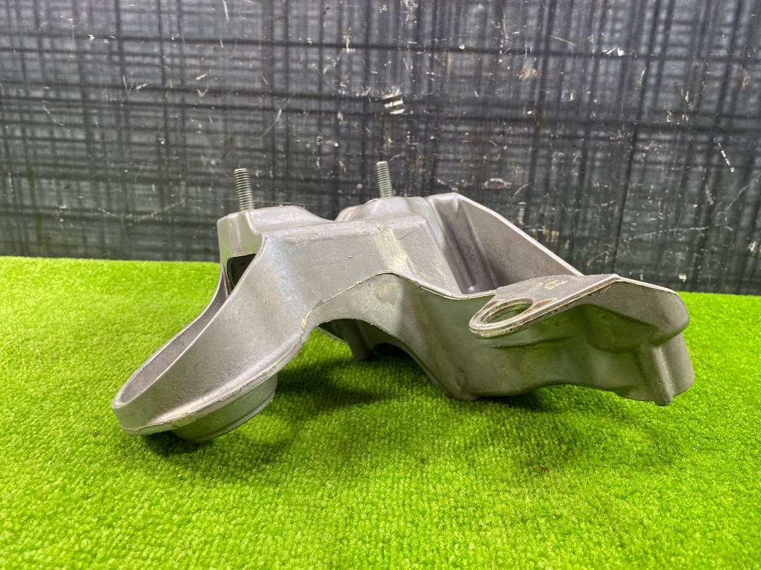 Кронштейн двигателя, 500 рублей, Красноярск