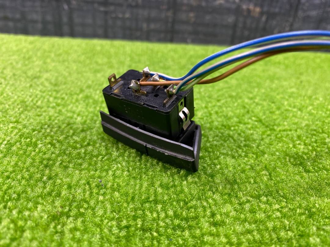 Кнопка центрального замка, 360 рублей, Красноярск