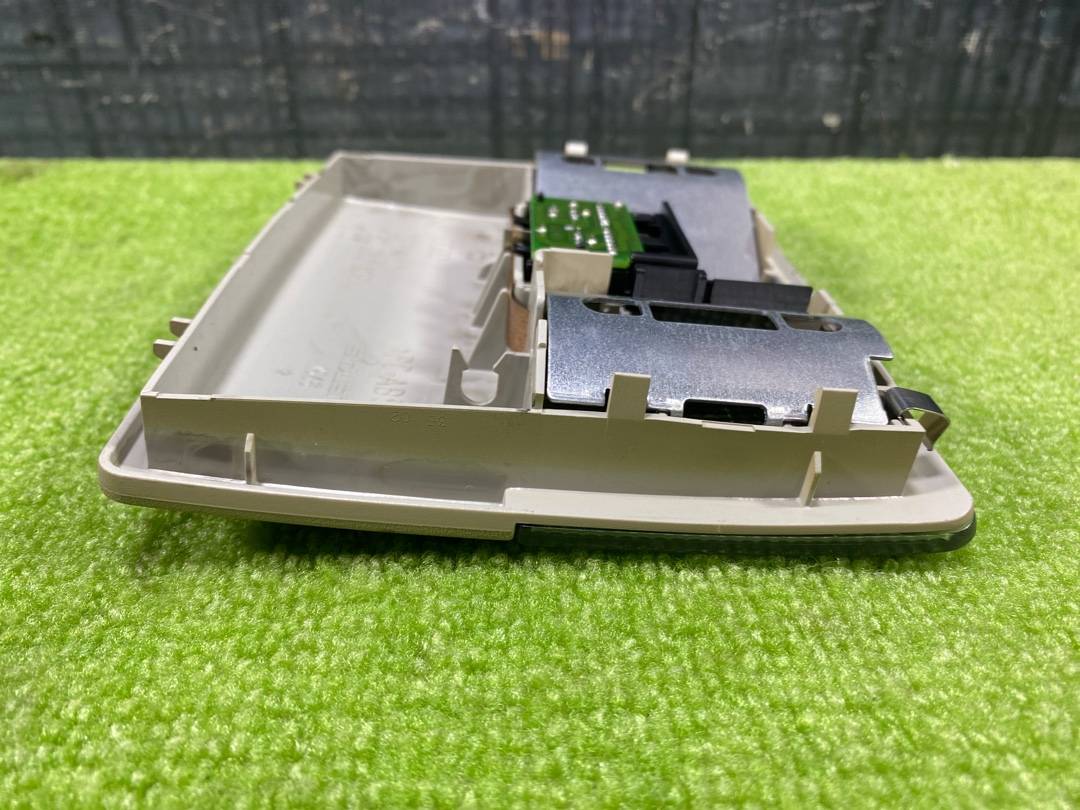 Плафон салона, 420 рублей, Красноярск