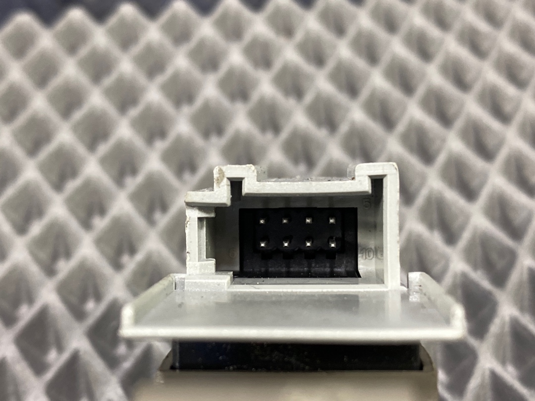 Кнопка стеклоподъемника, 330 рублей, Красноярск