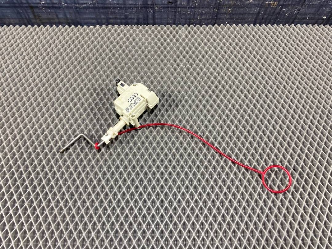 Замок лючка бензобака, 420 рублей, Красноярск