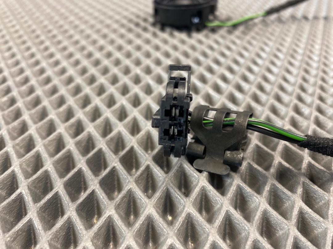 Динамик, 300 рублей, Красноярск