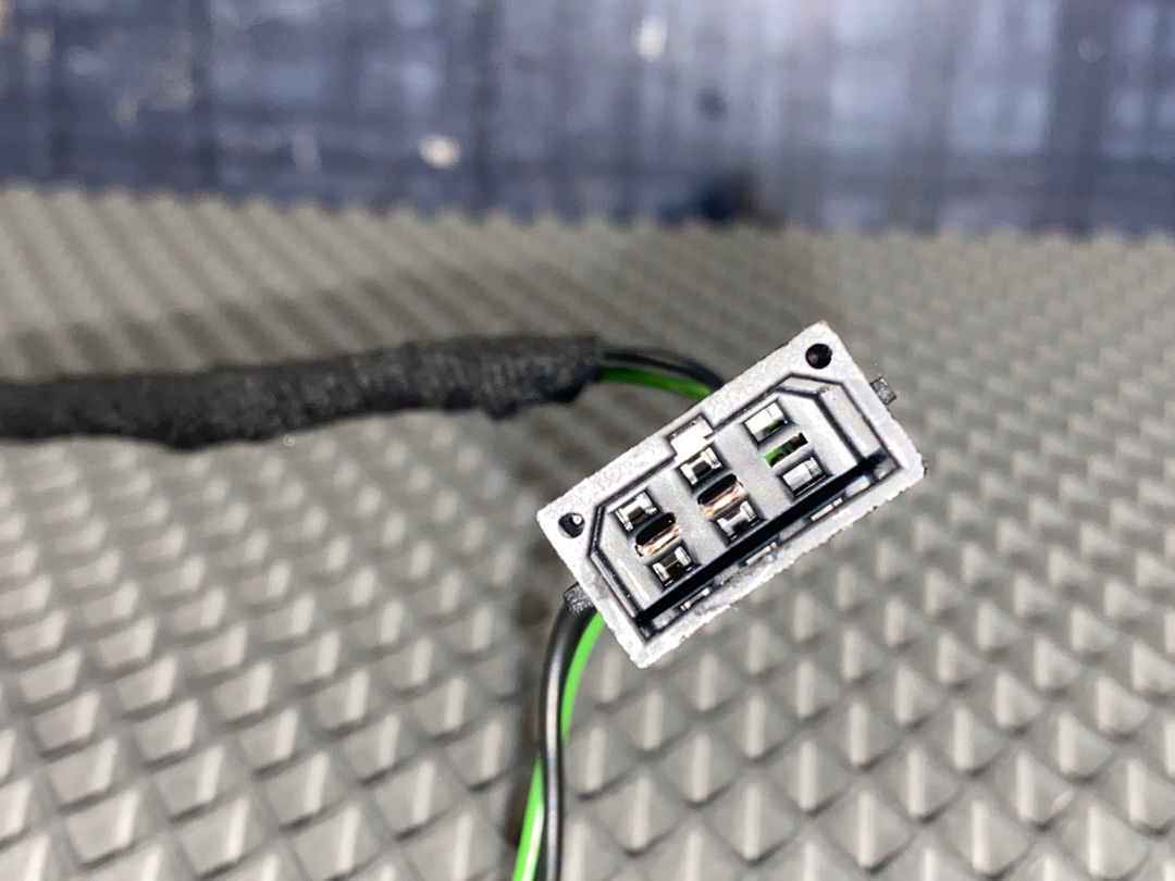 Динамик, 300 рублей, Красноярск