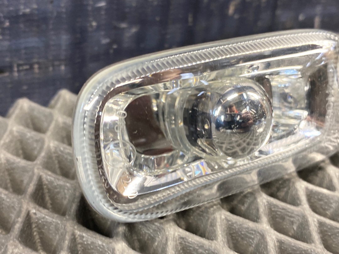 Повторитель в крыло, 300 рублей, Красноярск