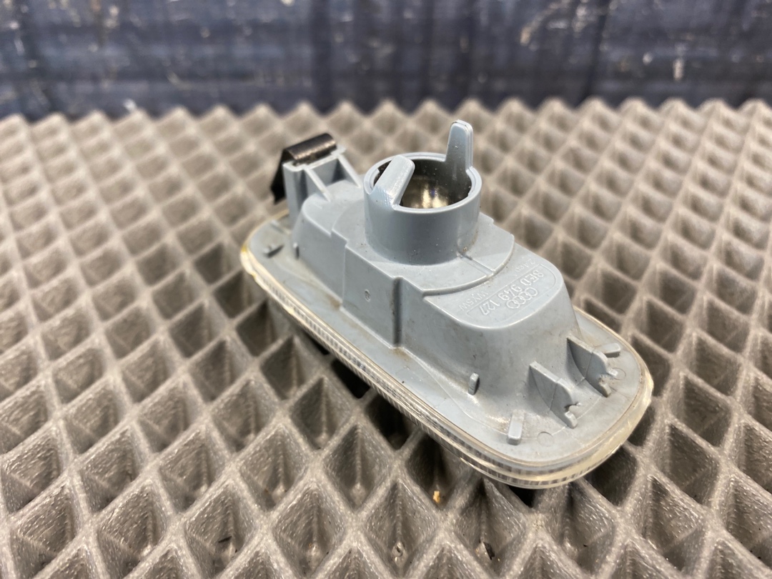 Повторитель в крыло, 300 рублей, Красноярск