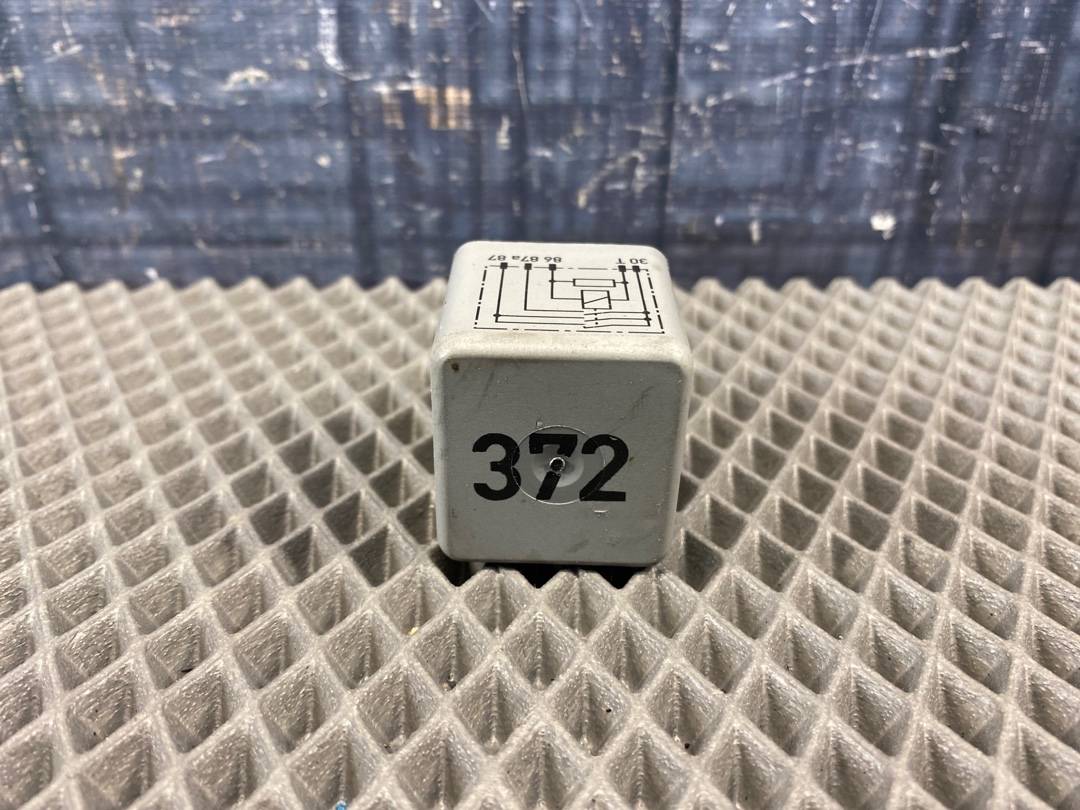 Реле топливного насоса, 300 рублей, Красноярск