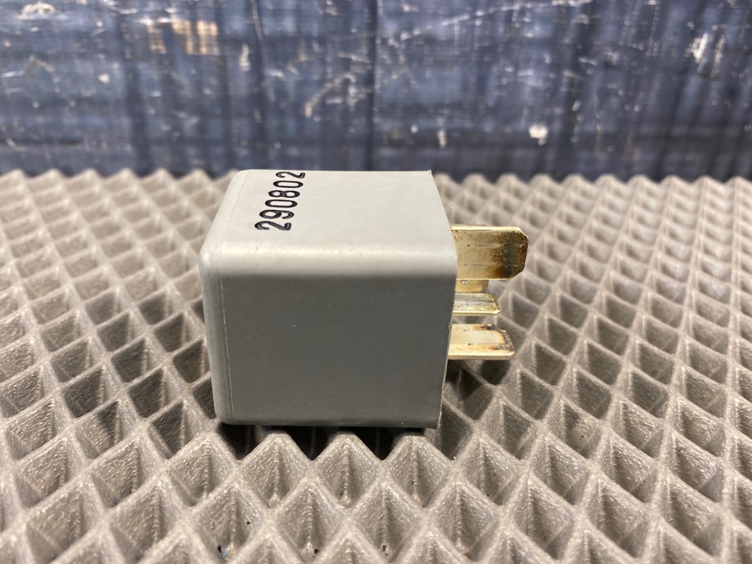 Реле топливного насоса, 300 рублей, Красноярск