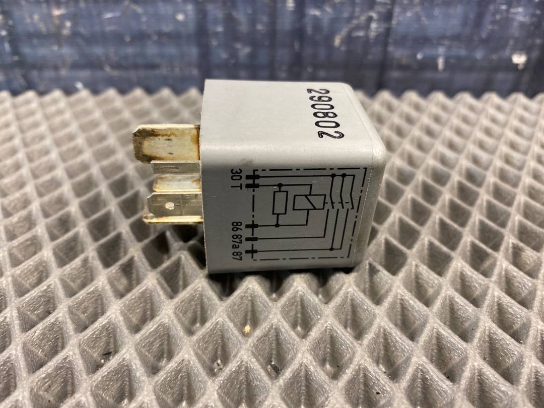 Реле топливного насоса, 300 рублей, Красноярск