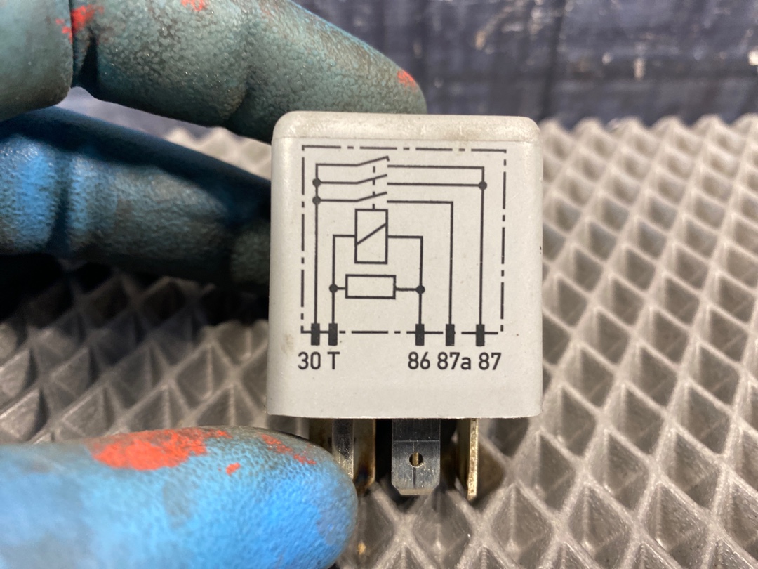 Реле топливного насоса, 300 рублей, Красноярск