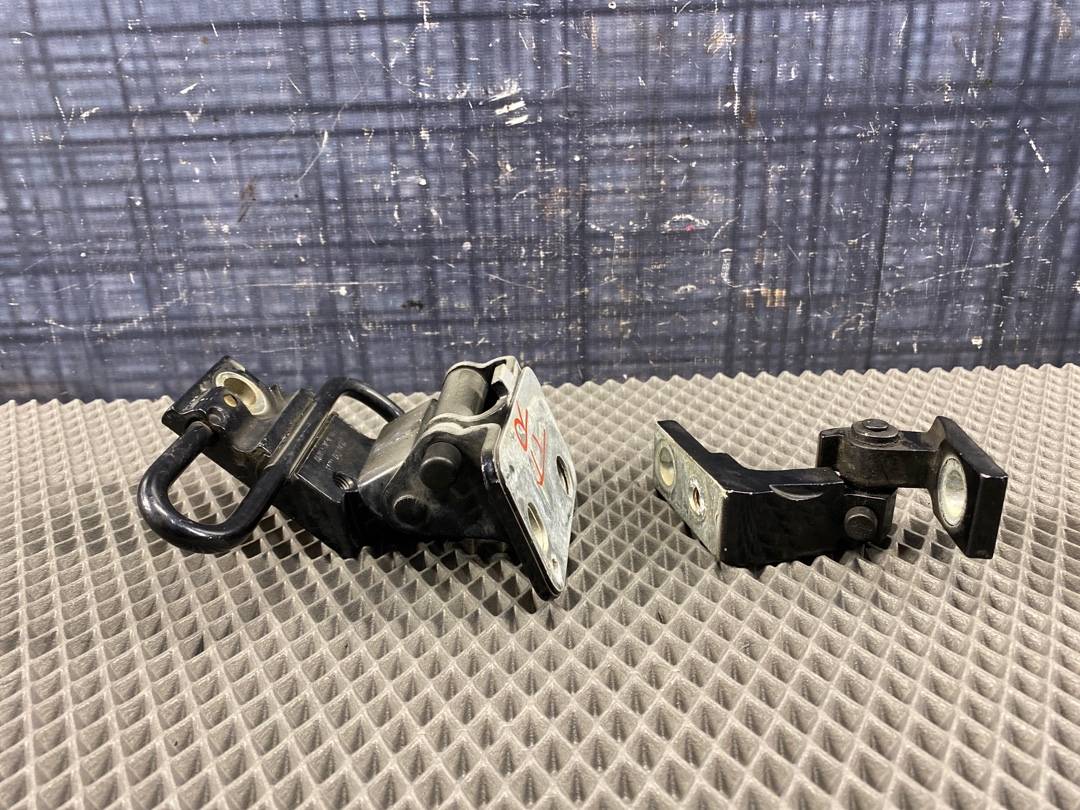 Петля двери, 1200 рублей, Красноярск