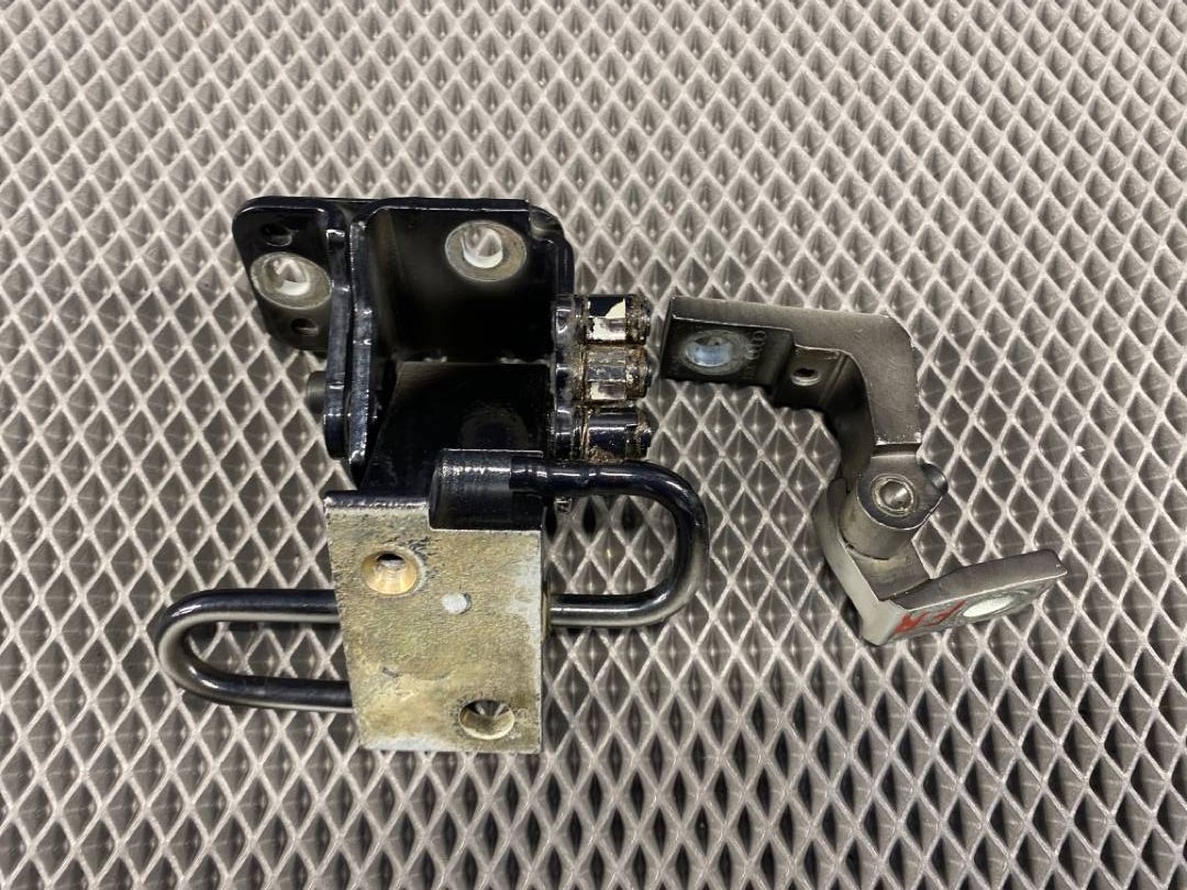 Петля двери, 1200 рублей, Красноярск