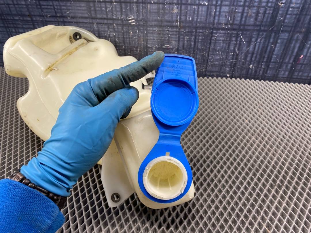 Бачок омывателя, 900 рублей, Красноярск