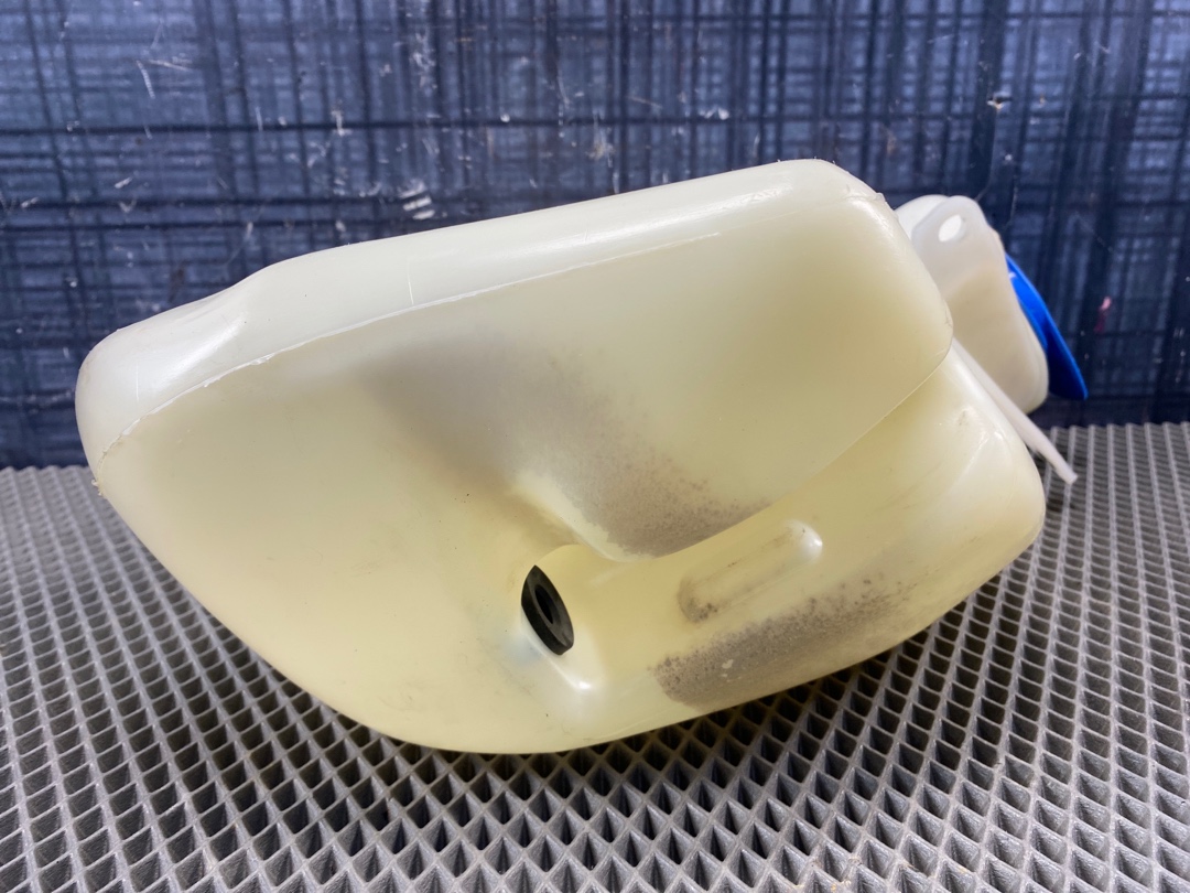 Бачок омывателя, 900 рублей, Красноярск