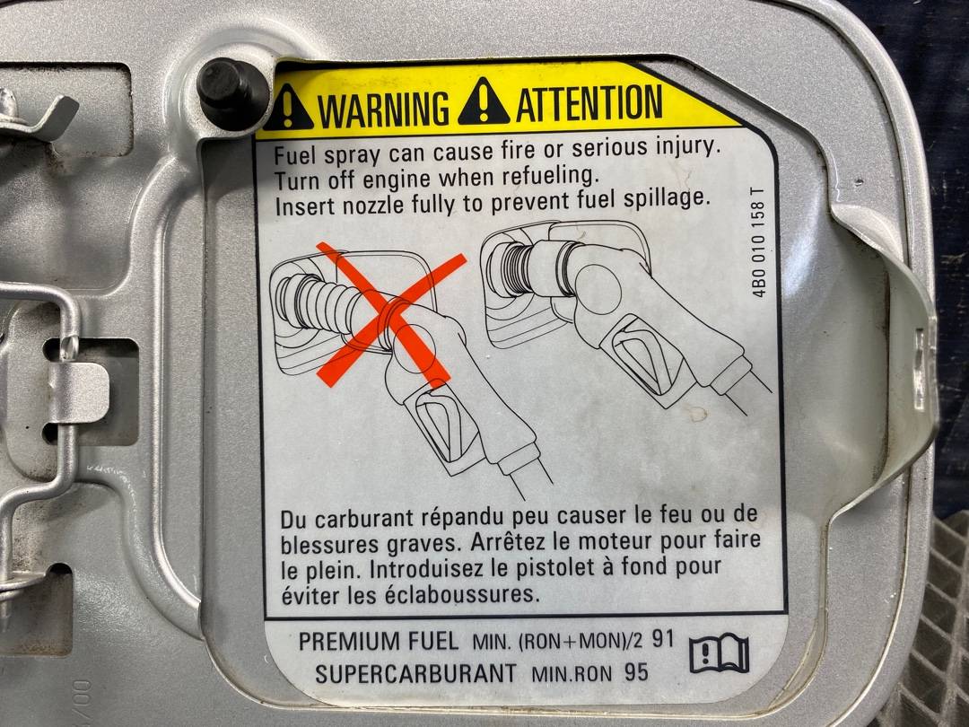 Лючок бензобака, 300 рублей, Красноярск