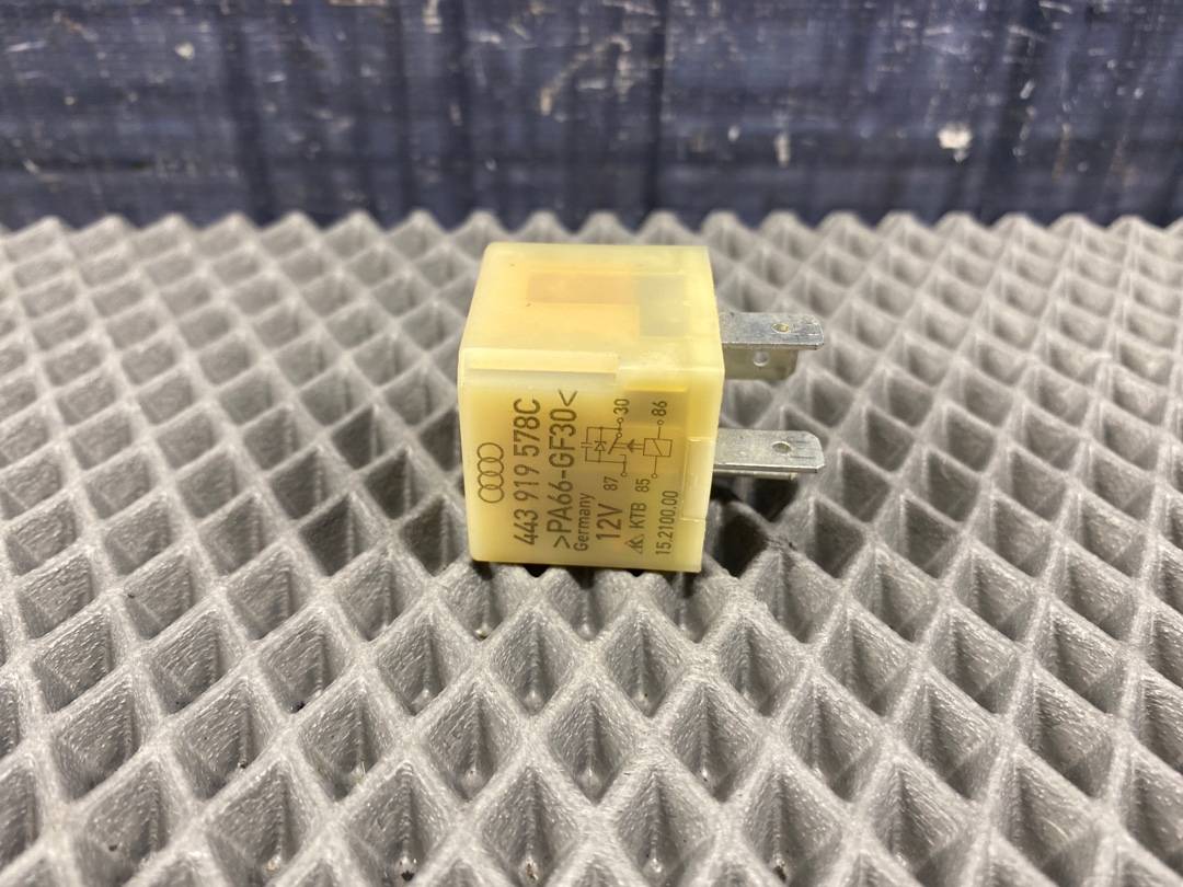 Реле, 300 рублей, Красноярск