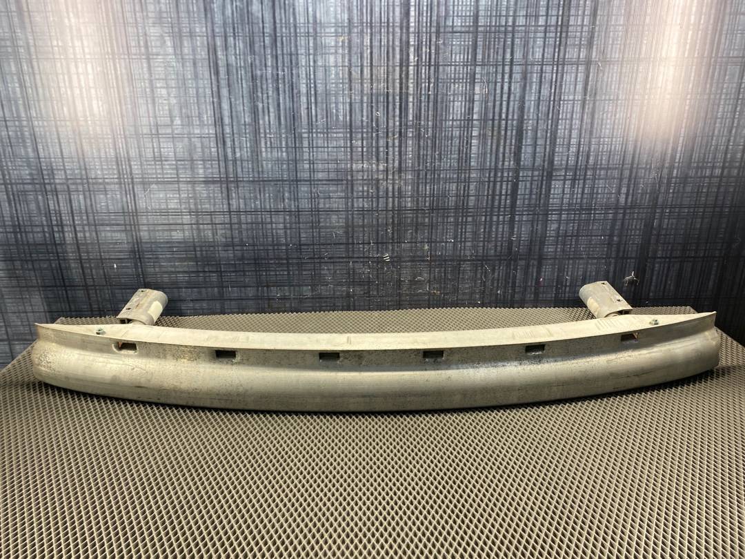 Усилитель бампера, 2700 рублей, Красноярск