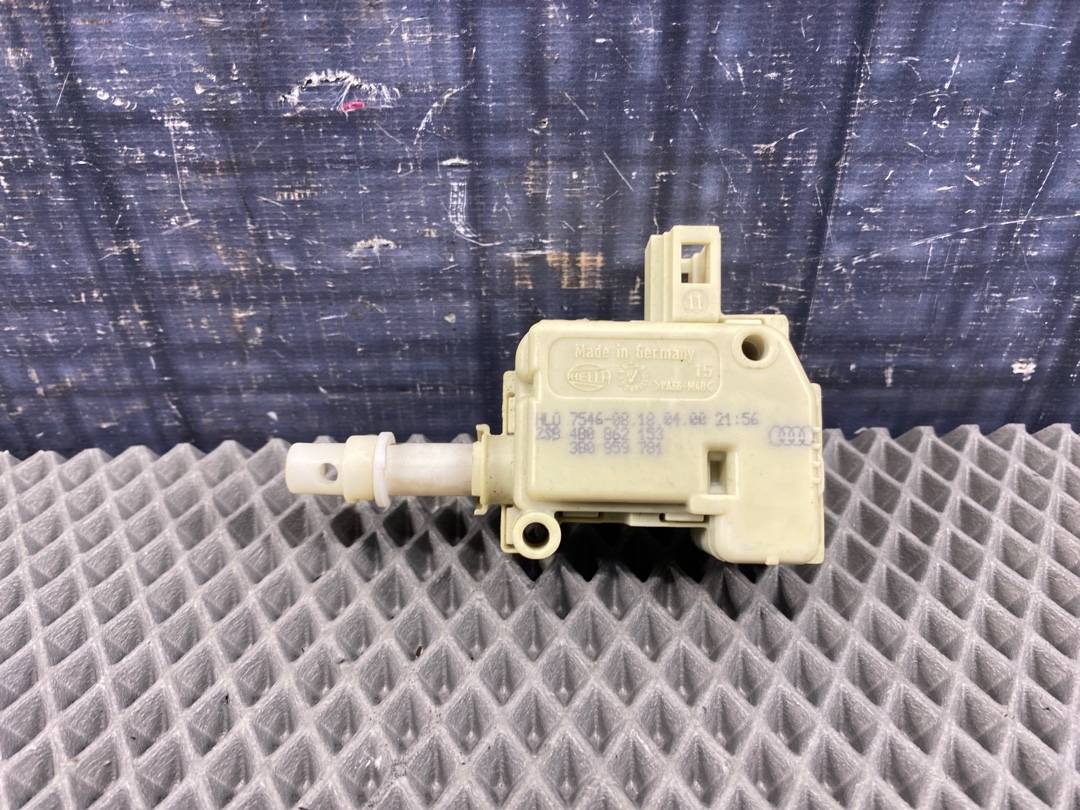 Замок лючка бензобака, 480 рублей, Красноярск