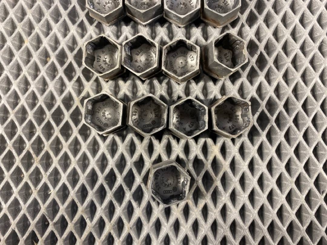 Комплект заглушек колесных болтов, 600 рублей, Красноярск