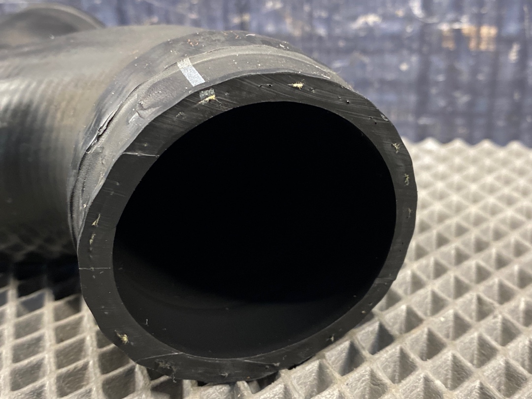 Патрубок интеркуллера, 300 рублей, Красноярск