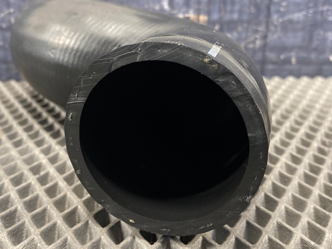 Патрубок интеркуллера, 300 рублей, Красноярск