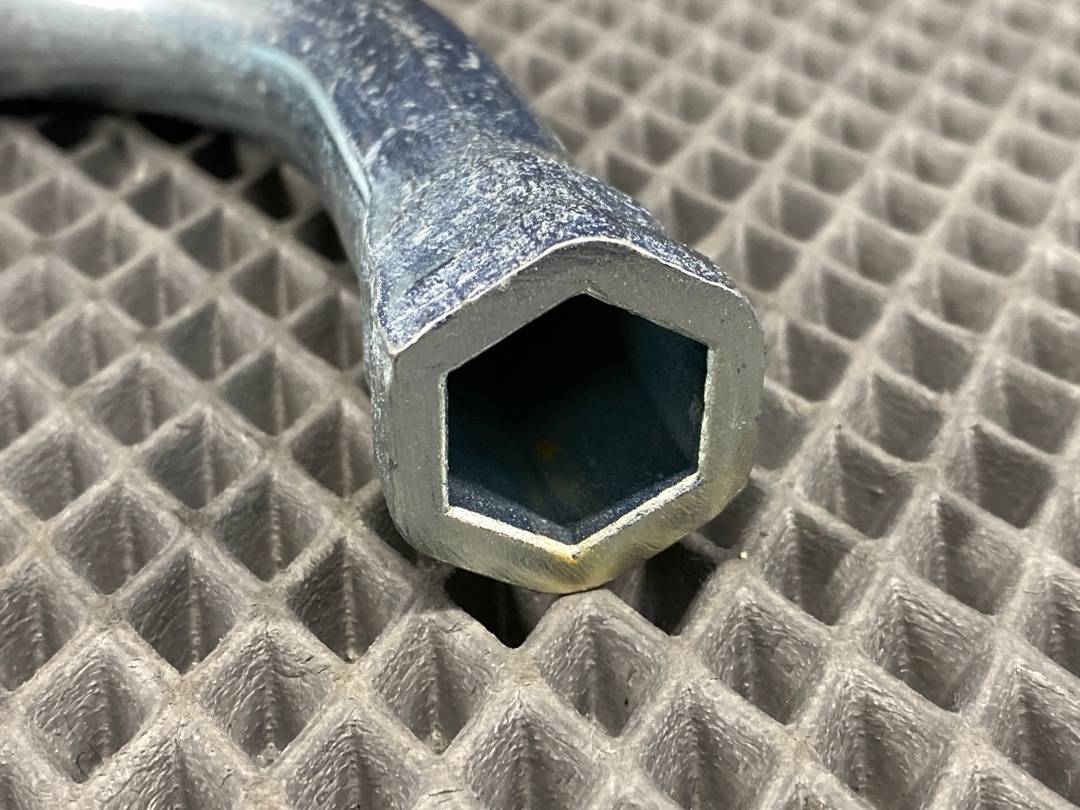 Ключ баллонный, 225 рублей, Красноярск