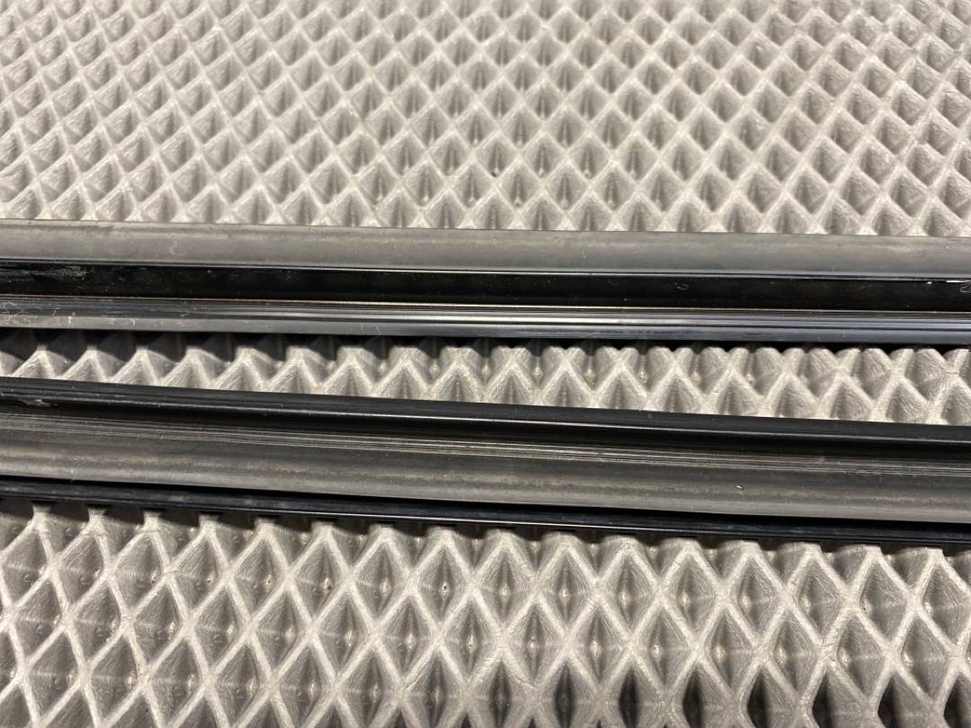 Молдинг лобового стекла, 400 рублей, Красноярск