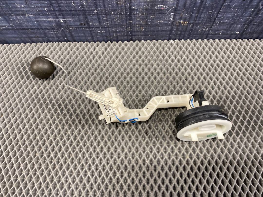 Датчик уровня топлива, 500 рублей, Красноярск