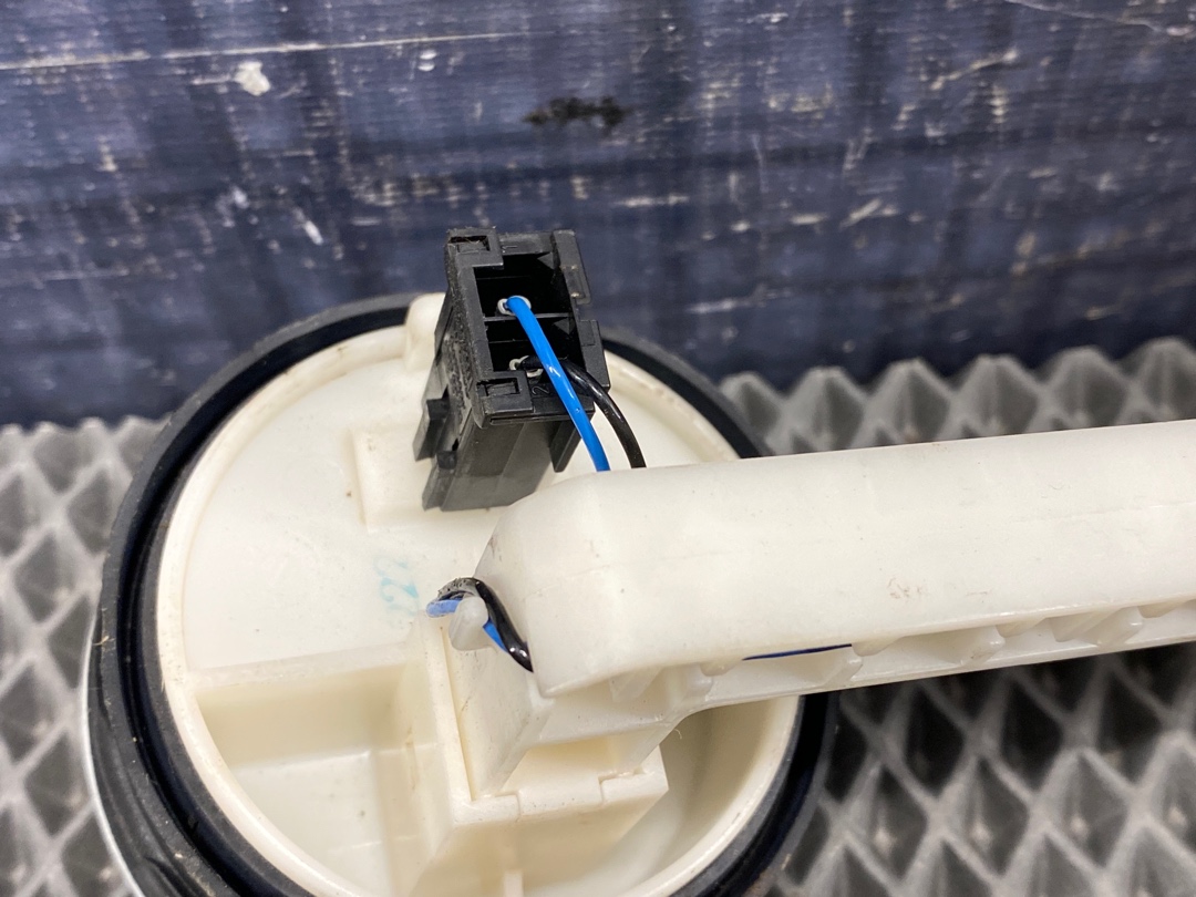 Датчик уровня топлива, 500 рублей, Красноярск