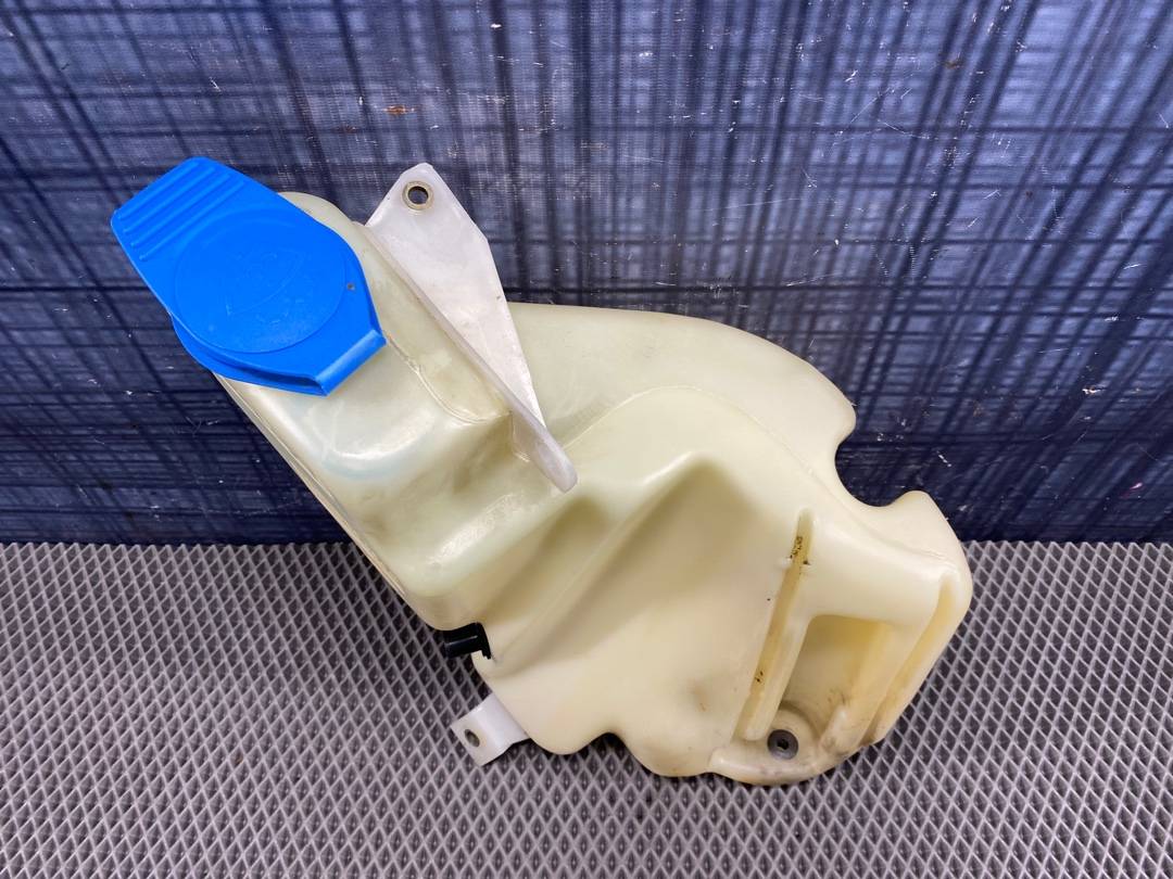 Бачок омывателя, 750 рублей, Красноярск