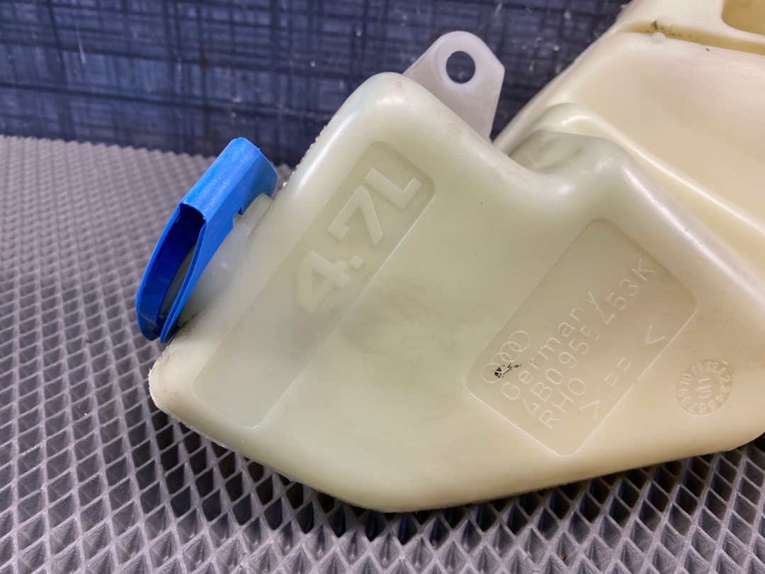 Бачок омывателя, 750 рублей, Красноярск