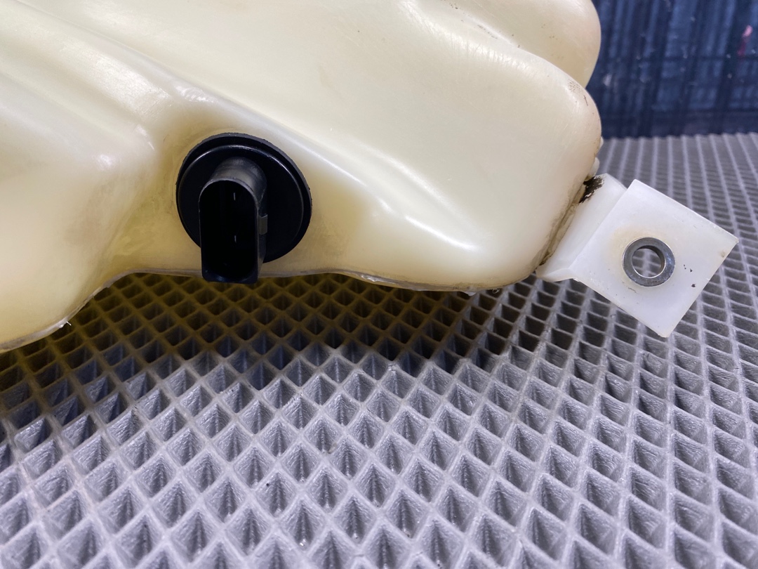 Бачок омывателя, 750 рублей, Красноярск