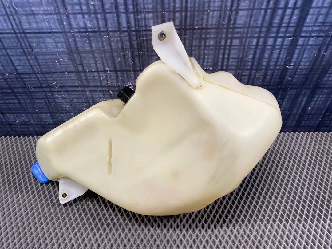 Бачок омывателя, 750 рублей, Красноярск