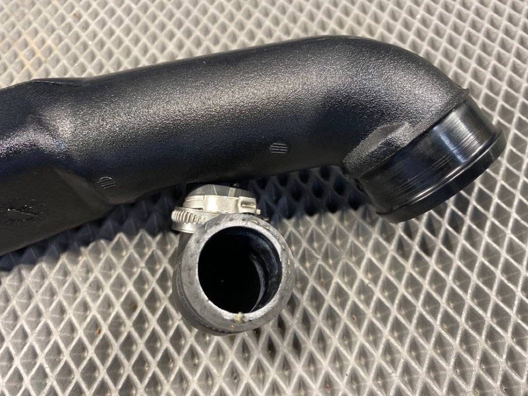 Патрубок интеркуллера, 600 рублей, Красноярск