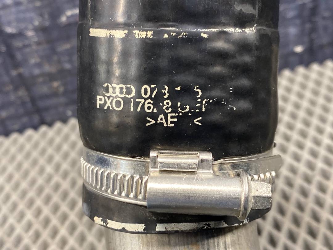 Патрубок интеркуллера, 500 рублей, Красноярск