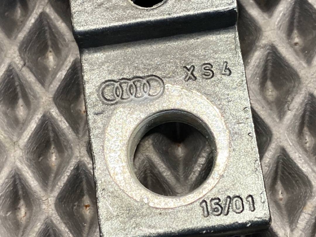 Петля двери, 1000 рублей, Красноярск