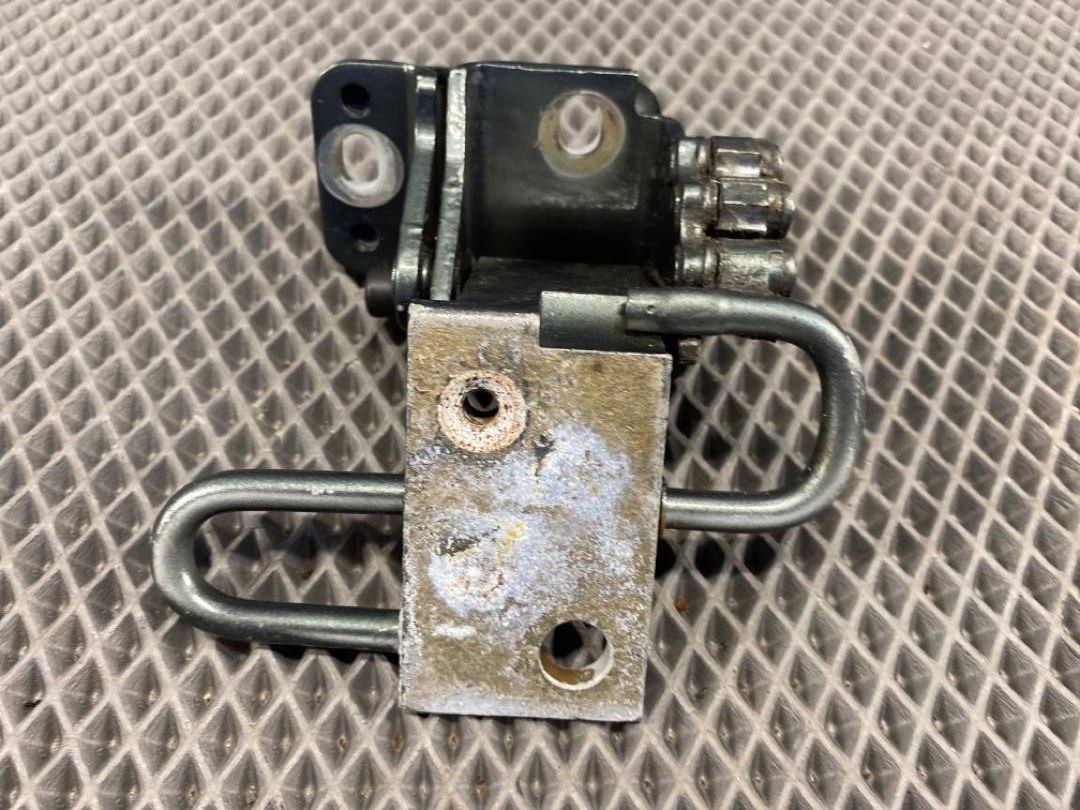 Петля двери, 1000 рублей, Красноярск