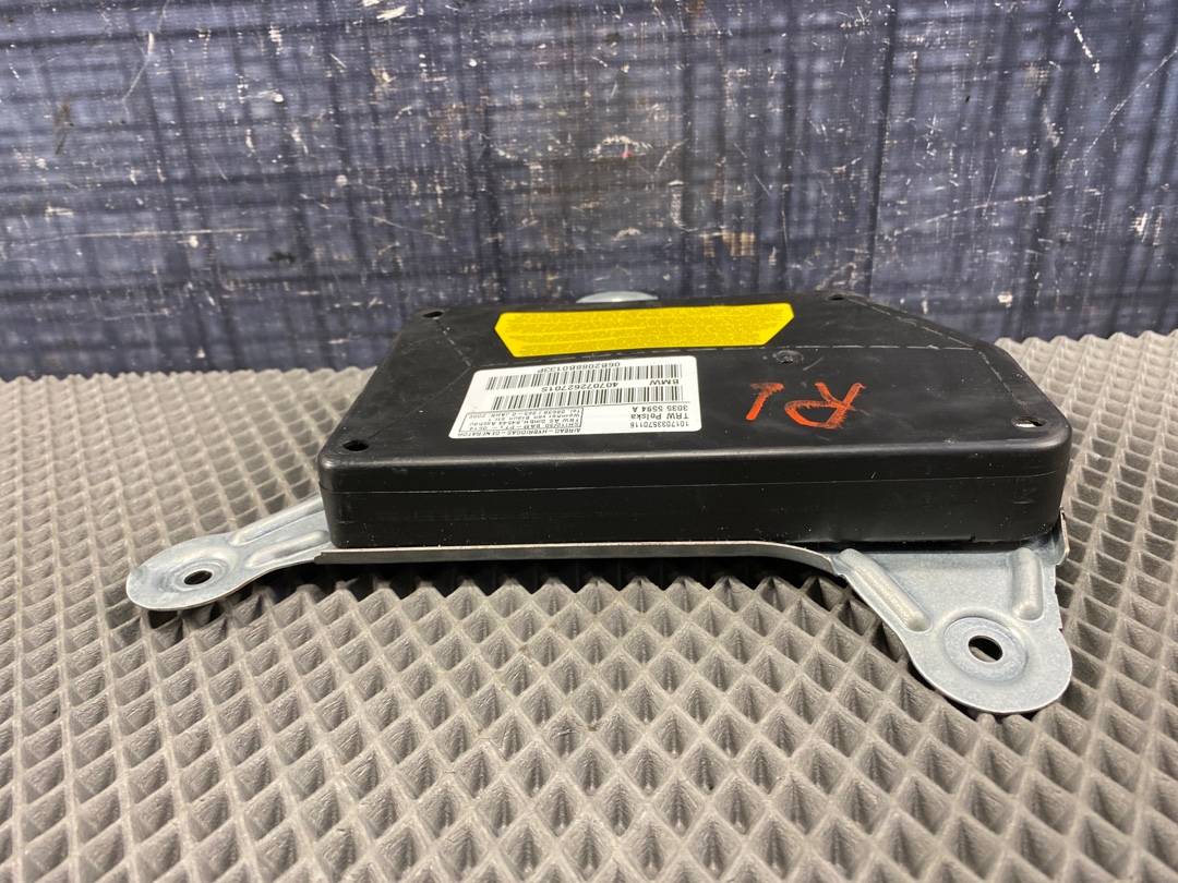 Подушка безопасности, 300 рублей, Красноярск