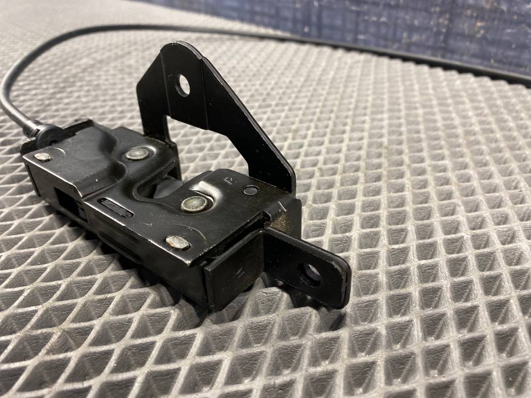 Замок багажника, 648 рублей, Красноярск