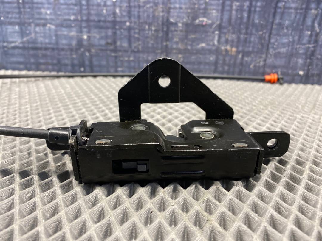 Замок багажника, 648 рублей, Красноярск