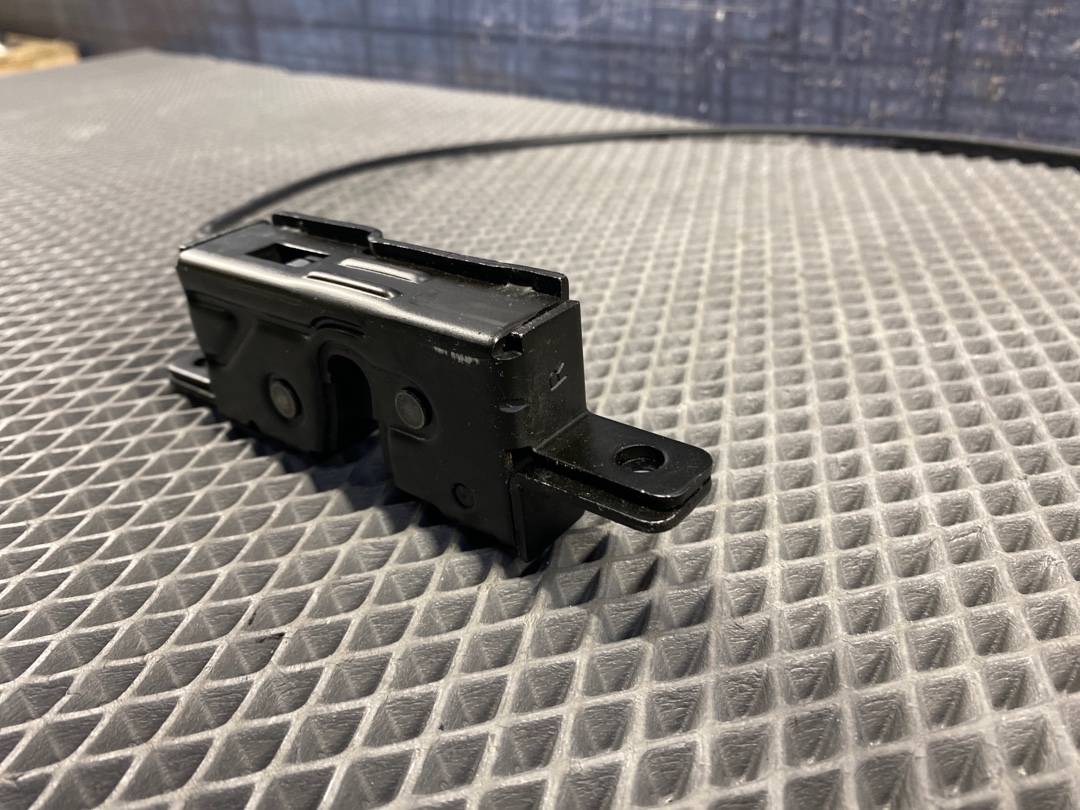 Замок багажника, 648 рублей, Красноярск